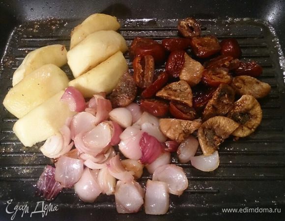 Добавляем инжир и финики.