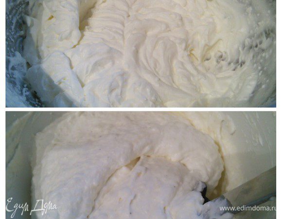 Взбить сливки до жестких пиков и частями ввести в яблочный крем. 