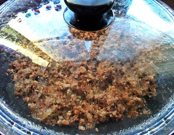 Выключить и накрыть крышкой.