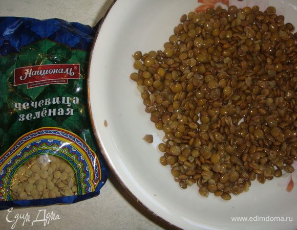 Слить воду, остудить и выложить в салатник.