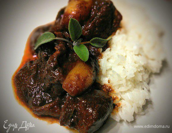 Идеальный гарнир это пюрешка, но и рис подойдет :) 