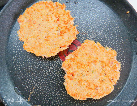 Вот такие румяненые лепешечки получаются!