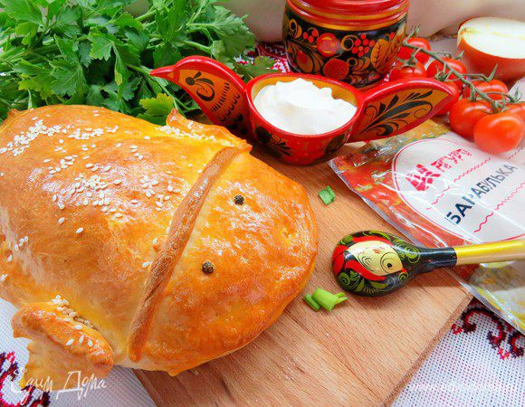 Оба варианта формовки одинаково вкусны, так что заворачивать рыбу в тесто можно совершенно произвольно.