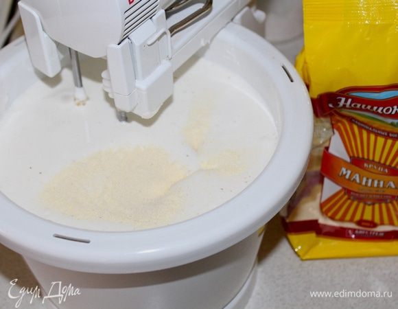 Ззатем добавить манную крупу ТМ «Националь».
