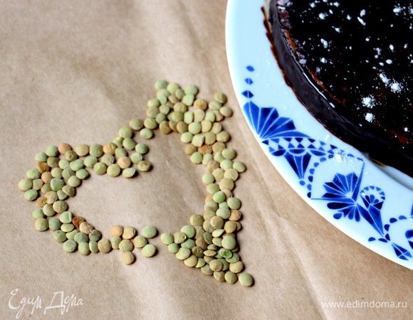 ПП-брауни готов! Наслаждаемся вкусом и никому не рассказываем, что в рецепте есть один секрет — чечевица!