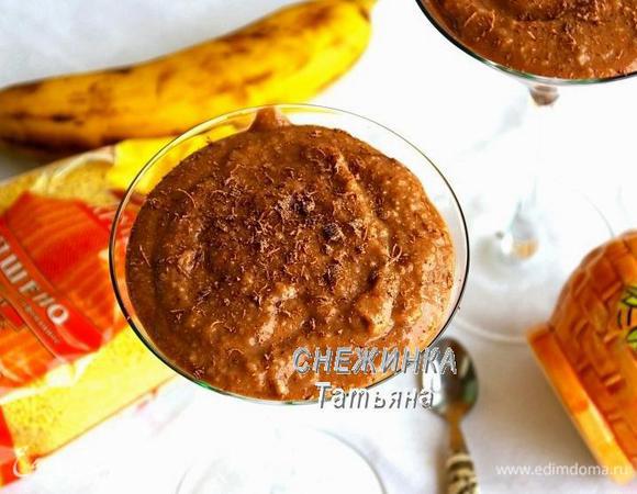 Для подачи раскладываем по креманкам или бокалам, украшаем по желанию. Я украсила шоколадом. 