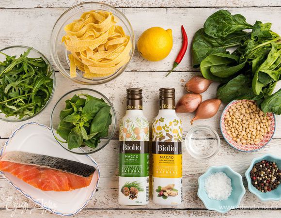 Для приготовления пасты нам понадобятся следующие ингредиенты.