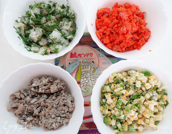 Наши 4 начинки готовы, вот они во всей красе. 