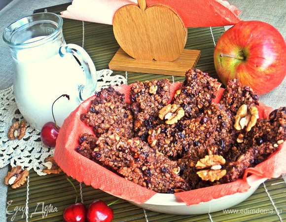 Подавать с молоком или чаем.