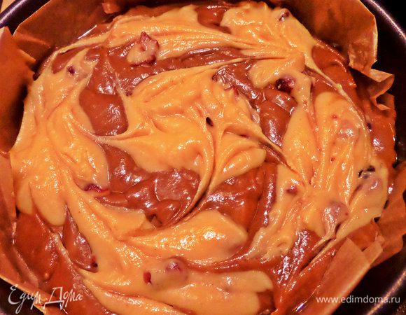 Сделать шпажкой разводы.