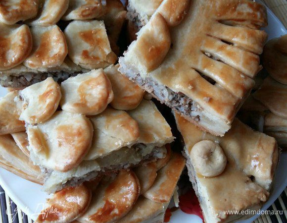 Резать было жалко, но все же решились :) Желание попробовать оказалось сильнее :) Приятного чаепития!