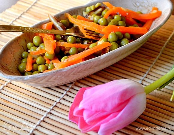 Этот оригинальный салат обязательно понравится и взрослым, и детям.