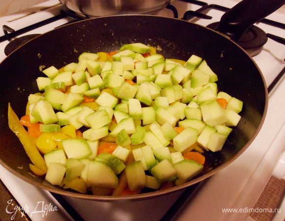 Последним — кабачок. 