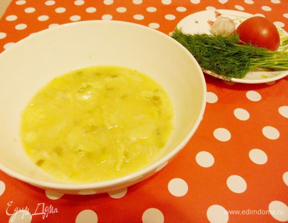 Добавляем яично-молочную смесь. Аккуратно и тщательно перемешиваем.