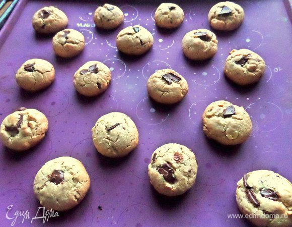 Выпекать 15 минут при 180°С.