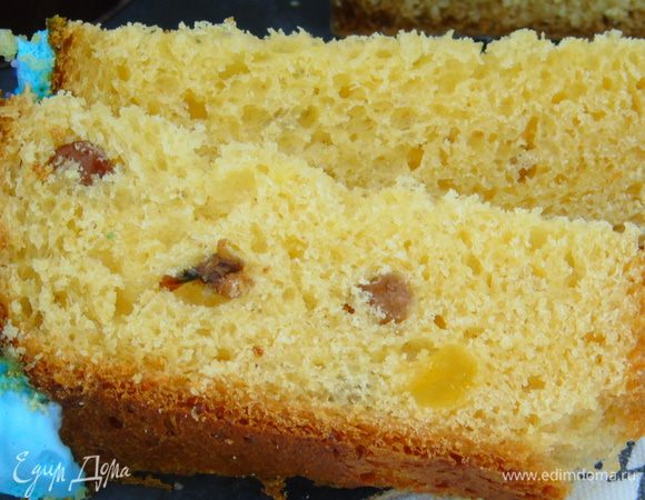 А вот поближе разрез, воздушный и ароматный. Светлой вам Пасхи!!!