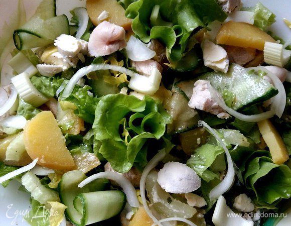 Вот и все, салат готов. Приятного аппетита!