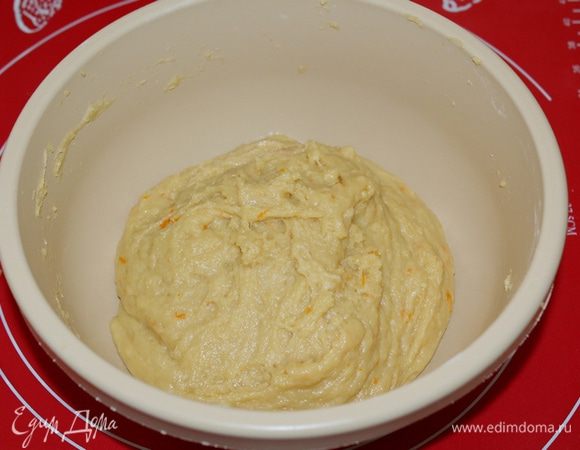 Тесто хорошо вымесите и уберите в теплое место на 30 минут.