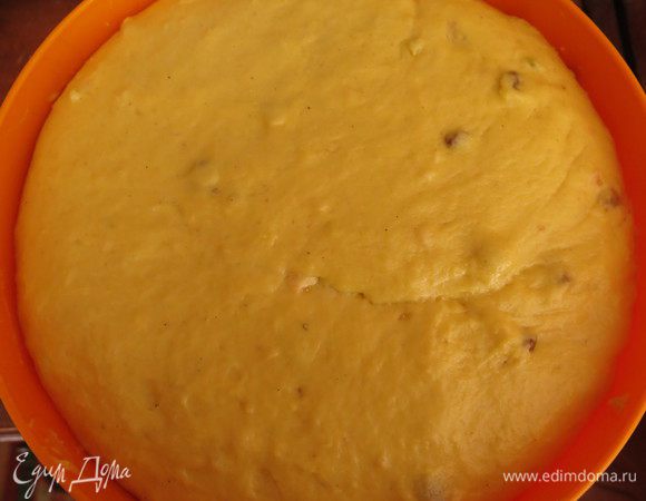 Тесто подросло.