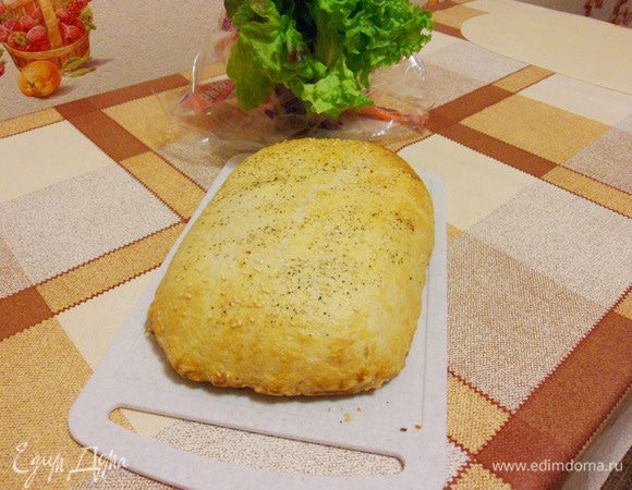 Через 40 минут кулебяка с пагром была готова.