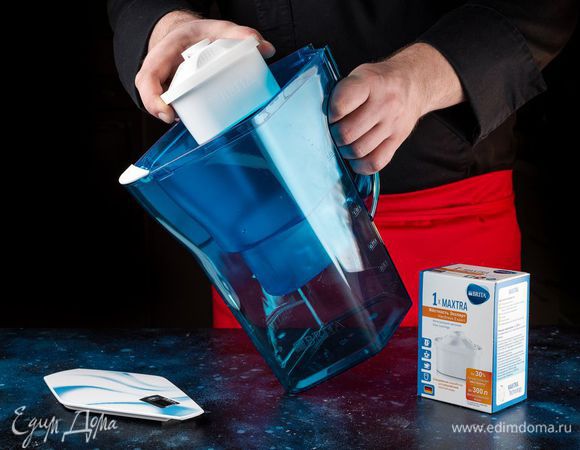 Не забудьте проверить ресурс своего картриджа. Если он истек, об этом укажет BRITA Memo индикатор. Обратите внимание, что для приготовления горячих блюд лучше использовать мягкую воду, чтобы вкус ингредиентов лучше раскрылся. Для этого используйте картридж MAXTRA Жесткость Эксперт.