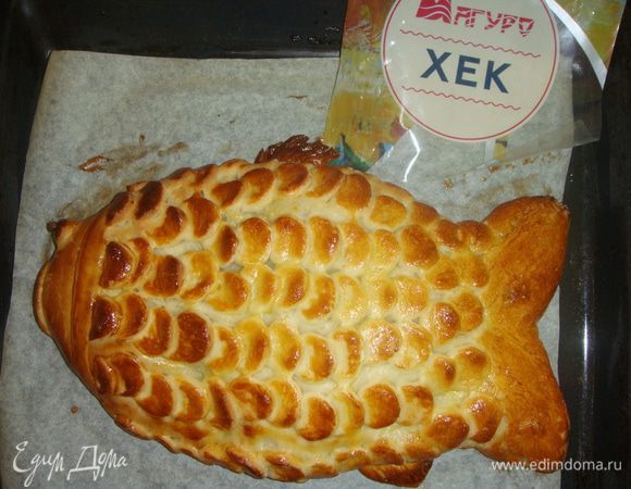 Через 30 минут вынуть пирог из духовки и дать постоять 10 минут.