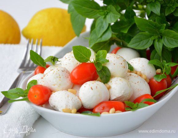 Хранить в холодной воде в холодильнике 3-4 дня, не больше. Приятного аппетита!