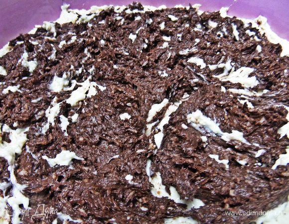 Отправить выпекаться в разогретую духовку до 180°С.