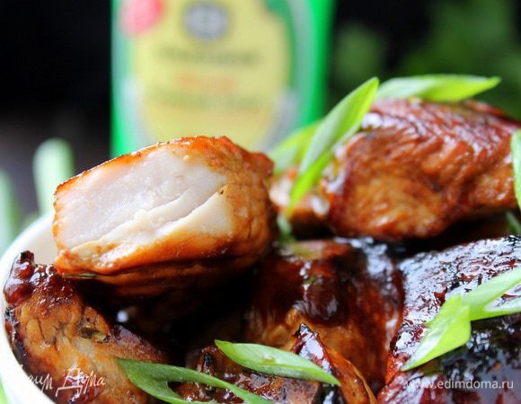 Подавать сразу же, посыпав зеленым луком.
