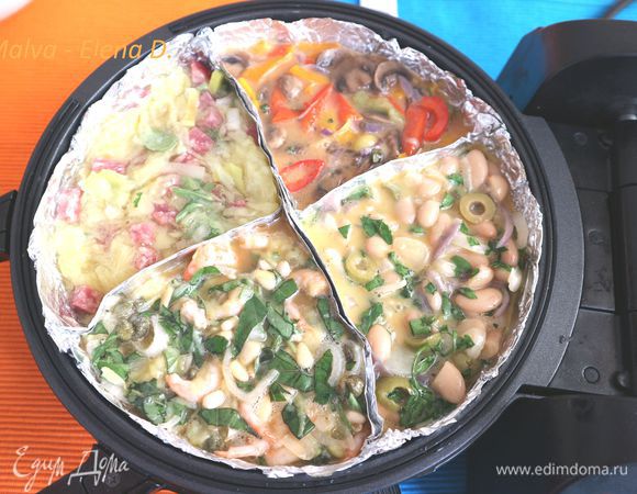 Заполнить секторы в глубокой сковороде Tortilla Chef Princess 118000. Разогреть до уровня 2.5, закрыть верхней частью, установить таймер на 10 минут. Открыть, проверить, может понадобиться 1–2 минуты. Перевернуть (не забудьте о фиксаторе), открыть фиксатор и еще подержать примерно 8 минут в закрытом положении. Перевернуть.