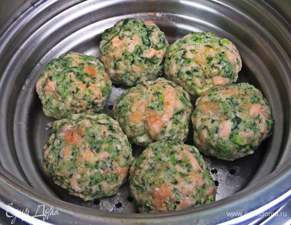 3-5 минут с одной стороны, перевернуть и 3 минуты снизу.