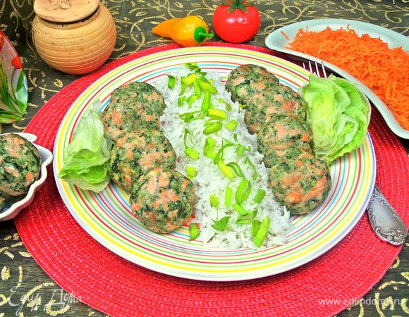 Я подавала дополнительно с тертой морковью и хрустящим айсбергом.