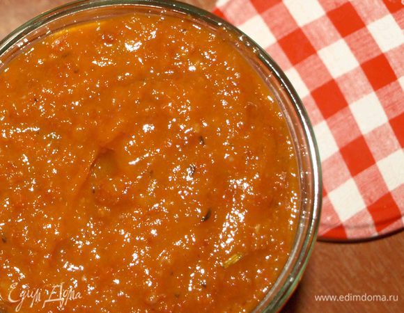 Перекладываем готовый джем в чистую банку, закрываем и отправляем в холодильник на 6-7 часов. 