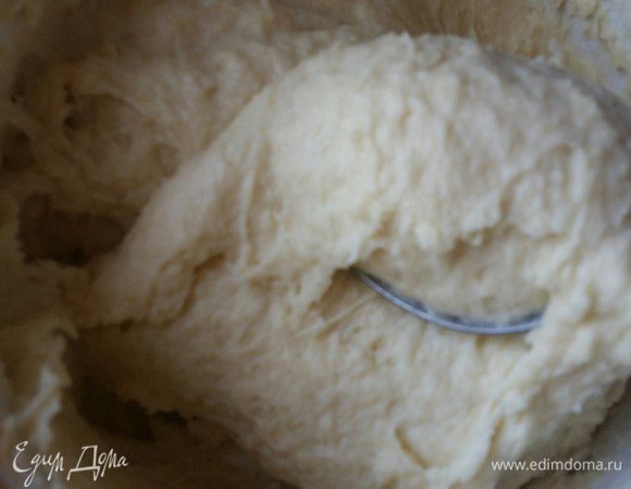 У нас должно получится примерно вот такое картофельное тесто.