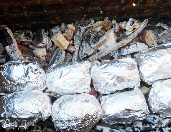 Через 5 минут осторожно перевернуть на другую сторону.