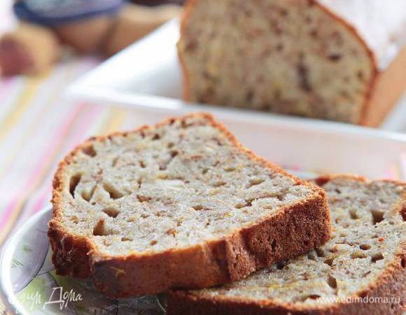 Готовый кекс вынуть из духовки и дать ему постоять десять минут, а затем перевернуть на решетку.