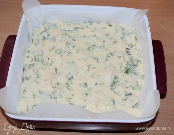 Выложить в форму 20 на 20 см, выпекать при 180-185°С 30-35 минут.