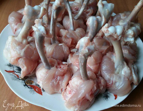 С одного крылышка уже получается 2 крылышка.