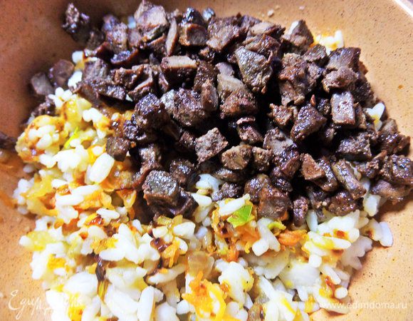 Соединить с начинкой.