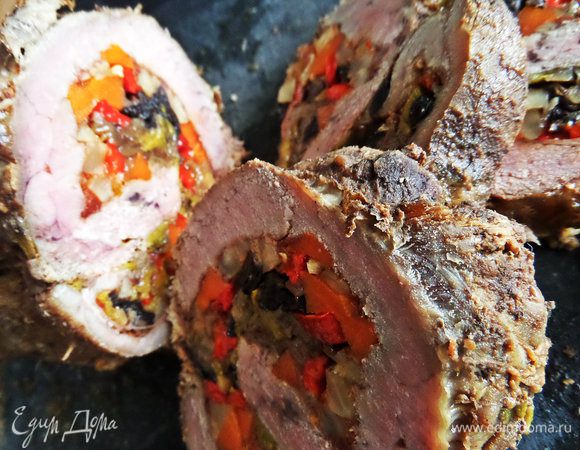 Рулет хорошо зафиксировался и отлично держит форму.