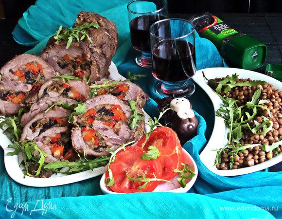 Очень вкусное мясо вышло, мне напомнило отварной язык.