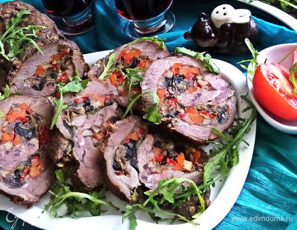 К тому же эффектно смотрится в разрезе на столе.