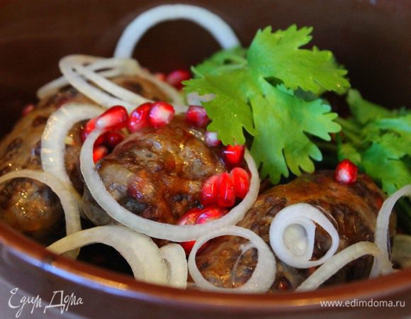 Отдельно можно подать ткемали и хачапури . Это очень вкусно! Приятного аппетита!

