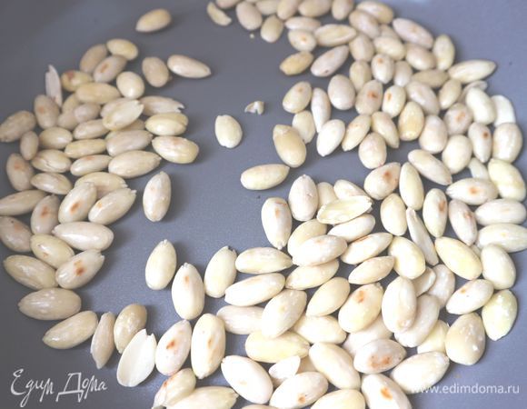 Дать слегка обсохнуть, поджарить на сковороде в течение пары минут. 

