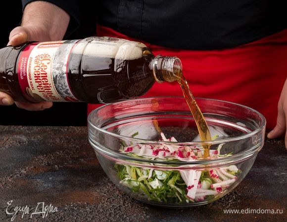 Залейте квасом «Семейный секрет. Домашний. Заварной ароматный». 