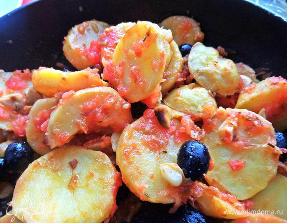 Перемешать на огне еще пару минут.