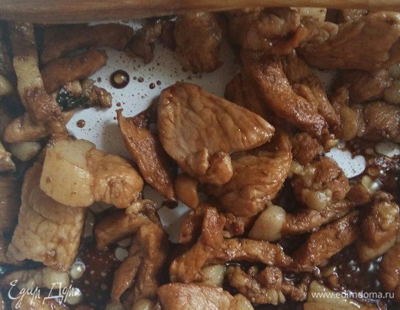 И обжарим 2 минуты без добавления какого-либо масла.