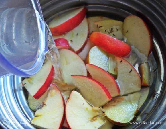 Залить чистой водой из фильтра.