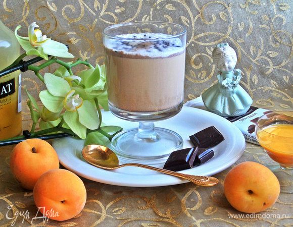 Кофе самодостаточный, густой и насыщенный.