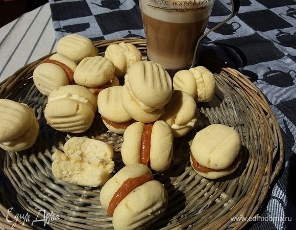 Заварить свежий кофе... Приятного! 